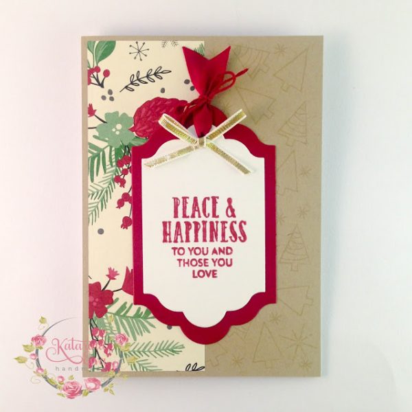 Visit the Paper Craft Crew and play along with Color Challenge 221.   www.papercraftcrew.com